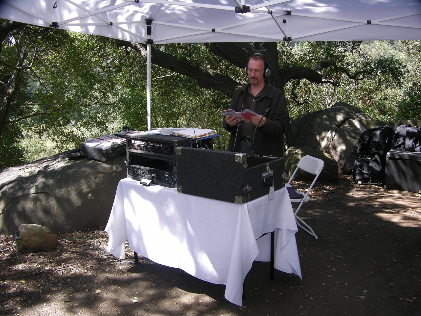 Patrick Dougherty Toad Hall Grand Opening
