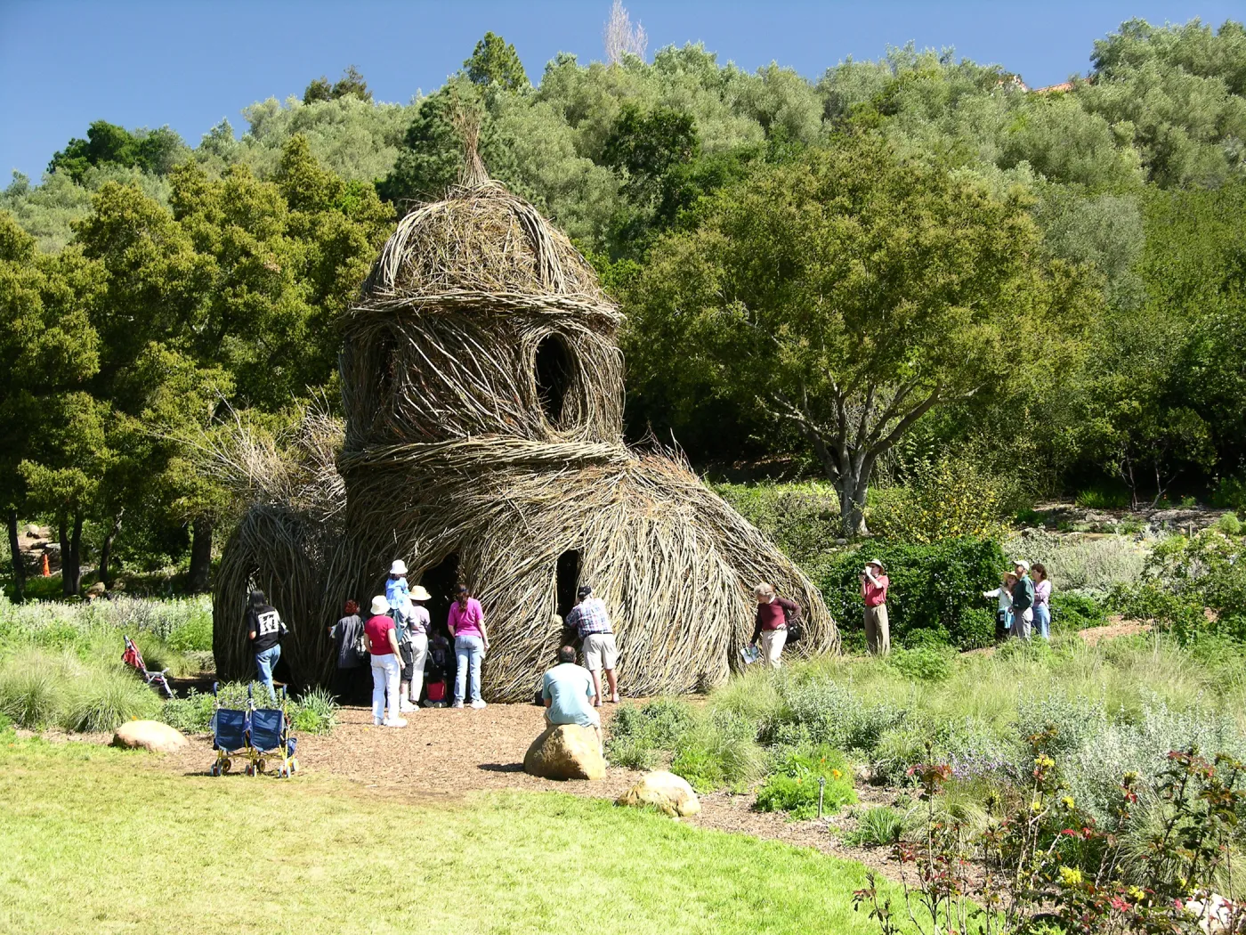 Patrick Dougherty Toad Hall Grand Opening