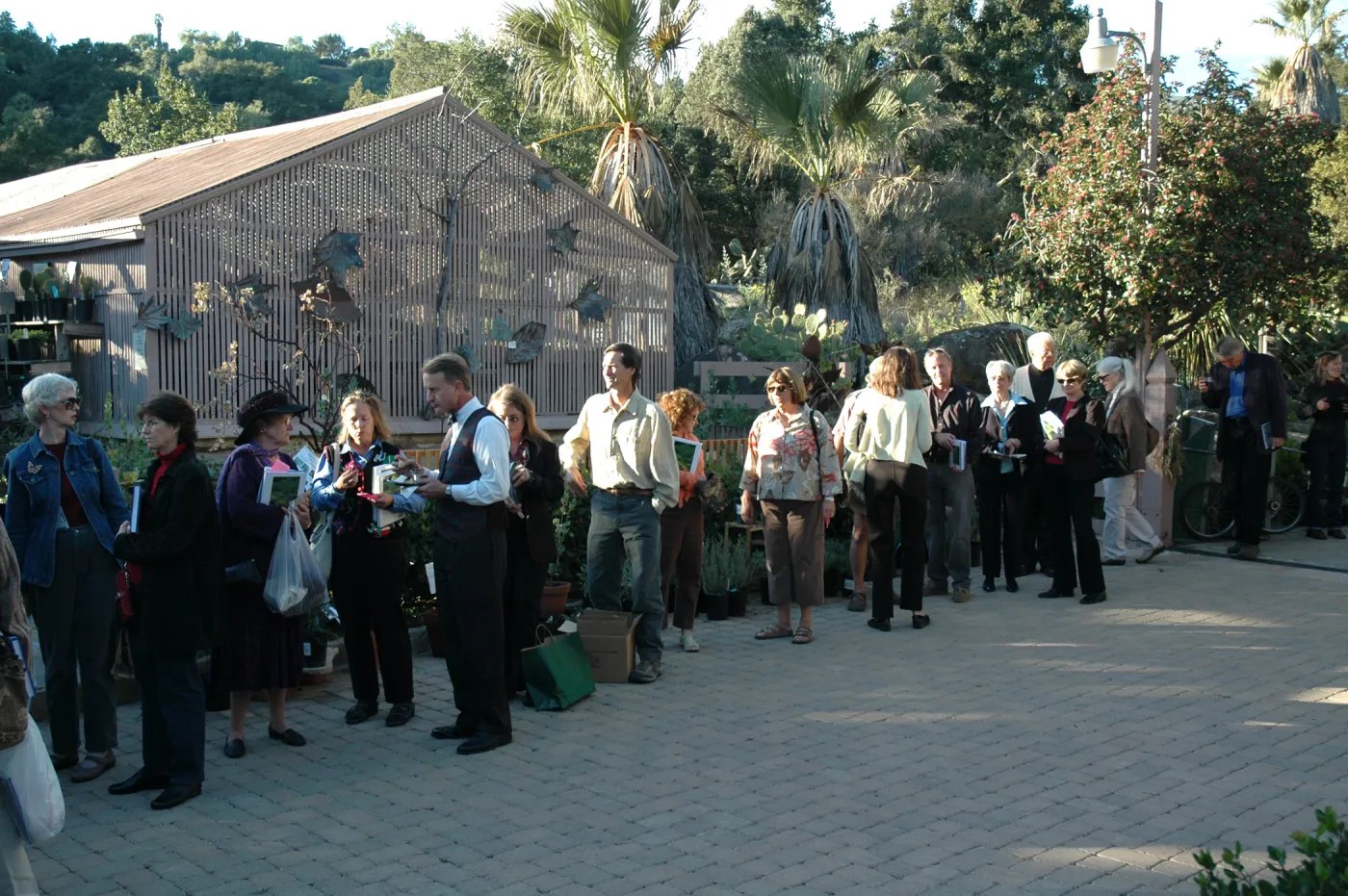 people in line for Carol Bornstein book signing