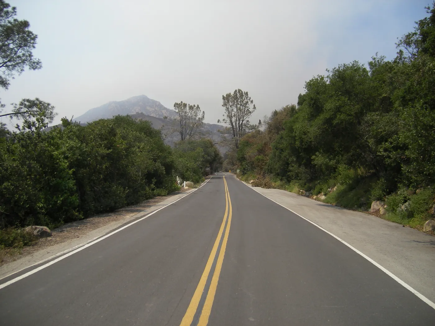 view of smoke from Jesusita Fire, Mission Canyon Road, day 4, 2:20 PM