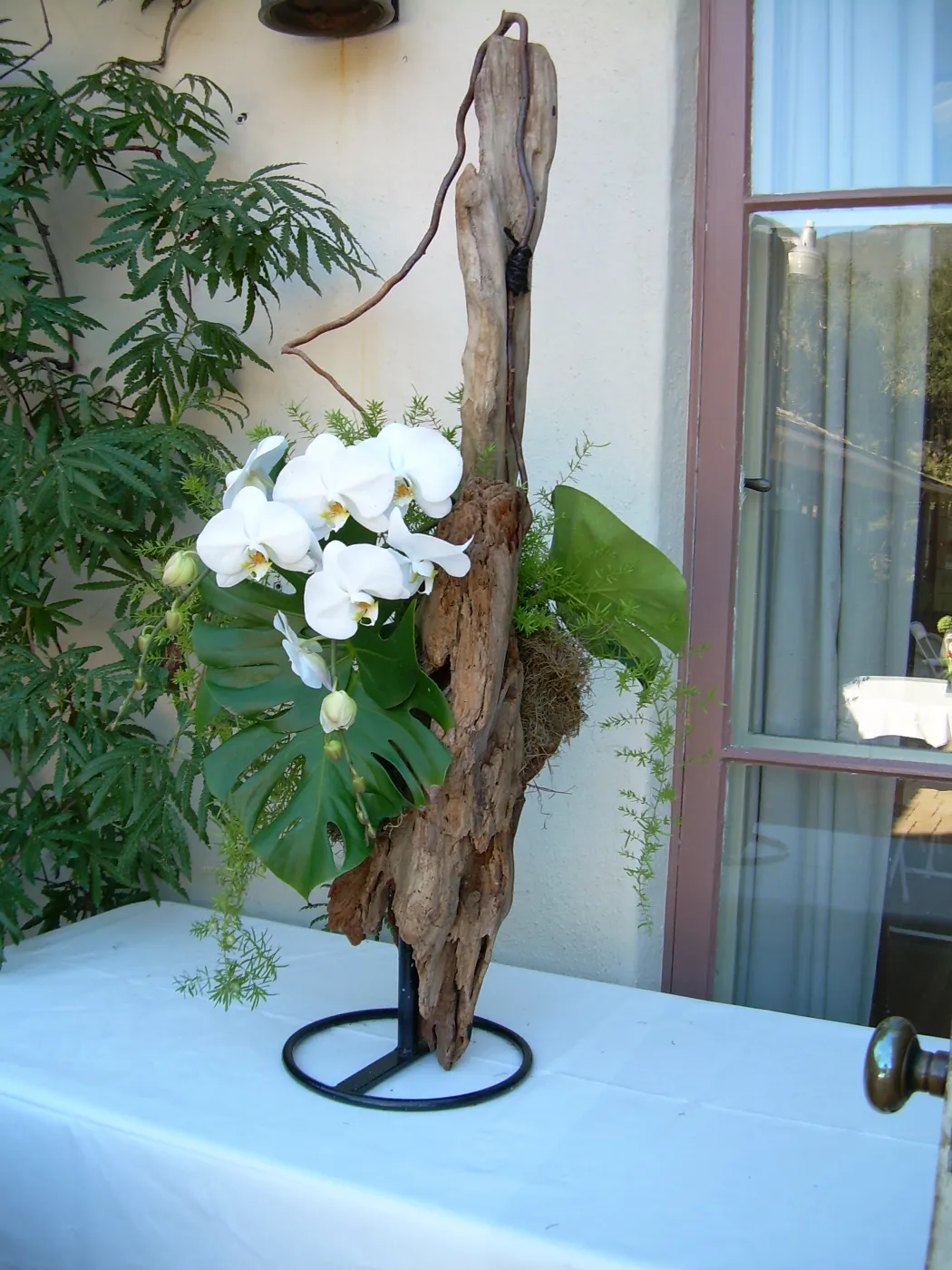 ikebana, floral arrangement