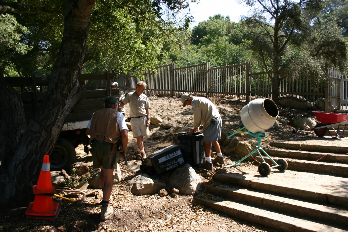construction of new Conservation Display