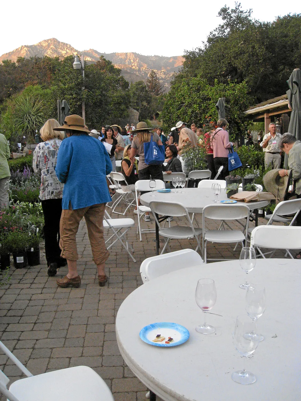 Mediterranean Skys Symposium Garden tour. Linda Bizzelle, Bruce Reed