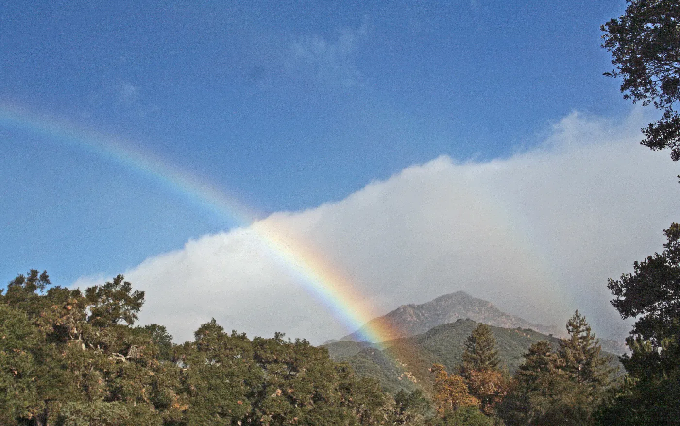 SBBG rainbow, Arlington Peak