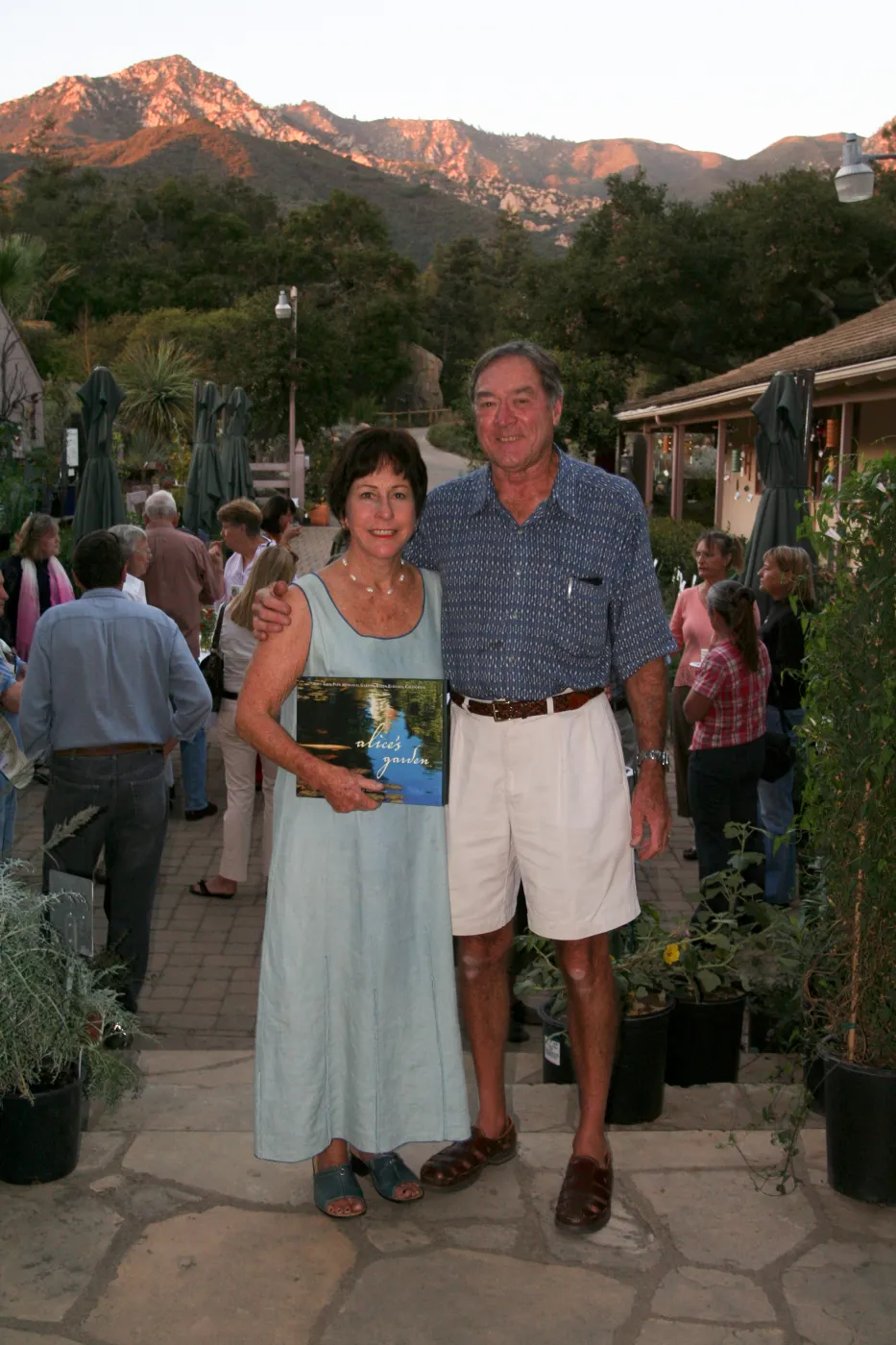 Ann Marie and Grant Castleberg, evening event, book signing at SBBG, Alices Garden