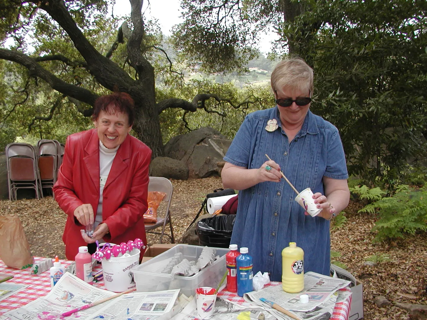 Lori, Sherri, SBBG Egg Hunt, 2002