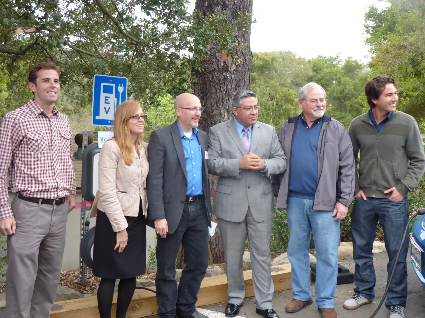SBBG Electric Vehicle (EV) charging station event, Salud Carbajal, John Weiman, Steve Windhager