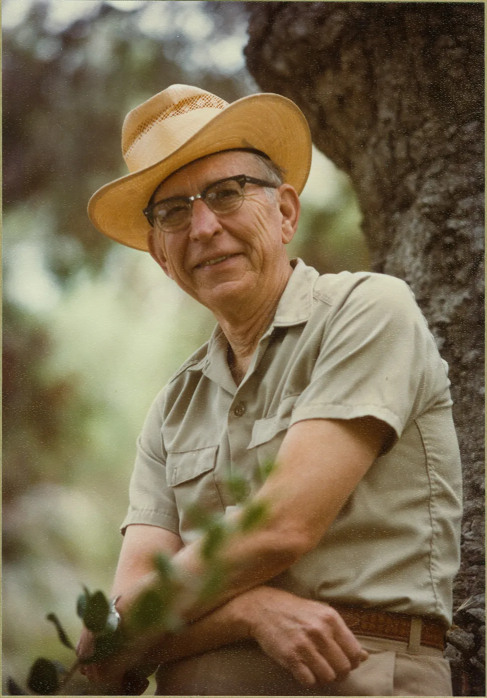 Corneileus H. Muller, Emminent Ecologist Award - Pictures for Ecology Bulletin - 1975(see Cataloging Support DocumentsMuller)