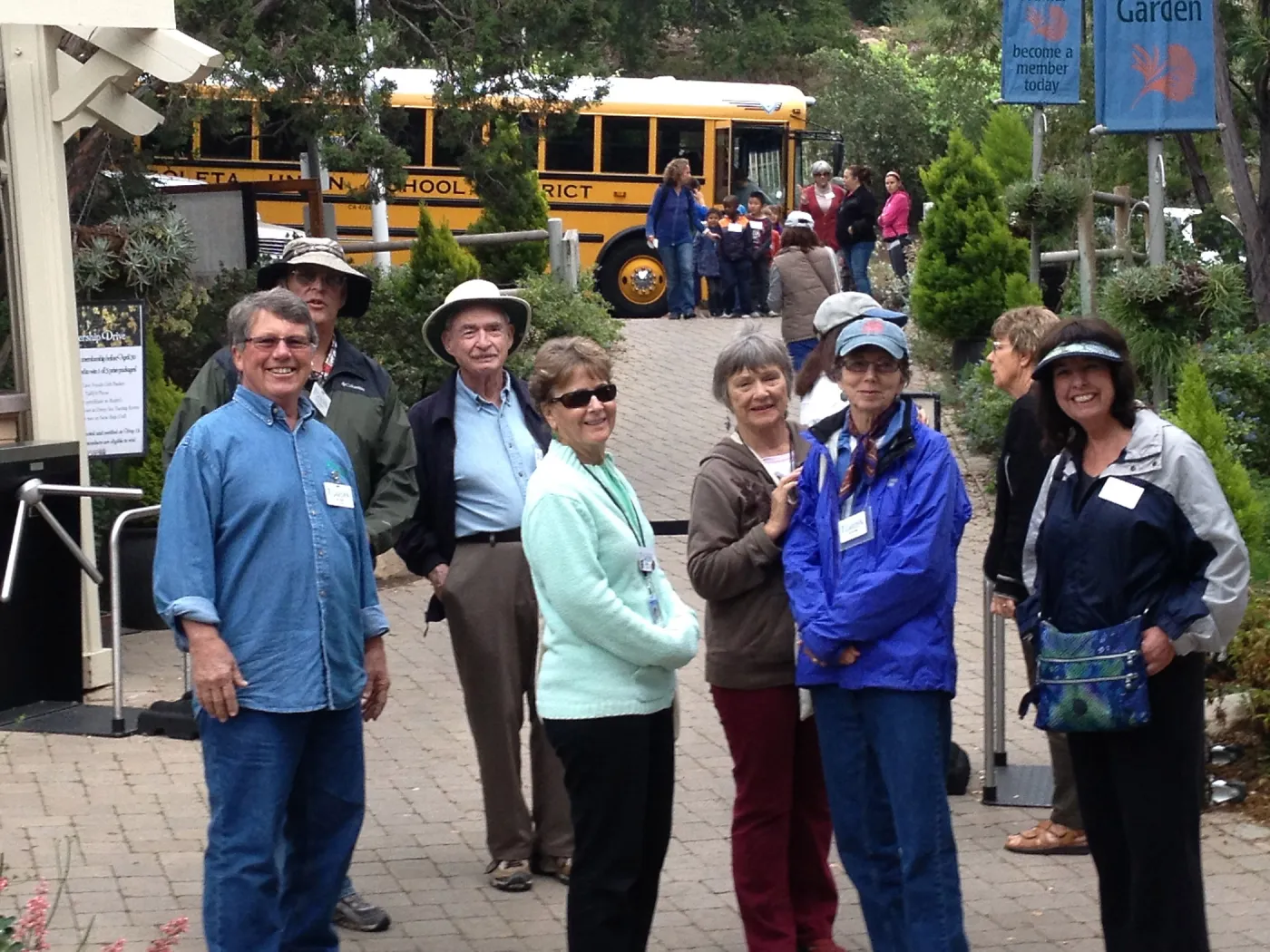SBBG Docents, school tour arriving, Garden entrance