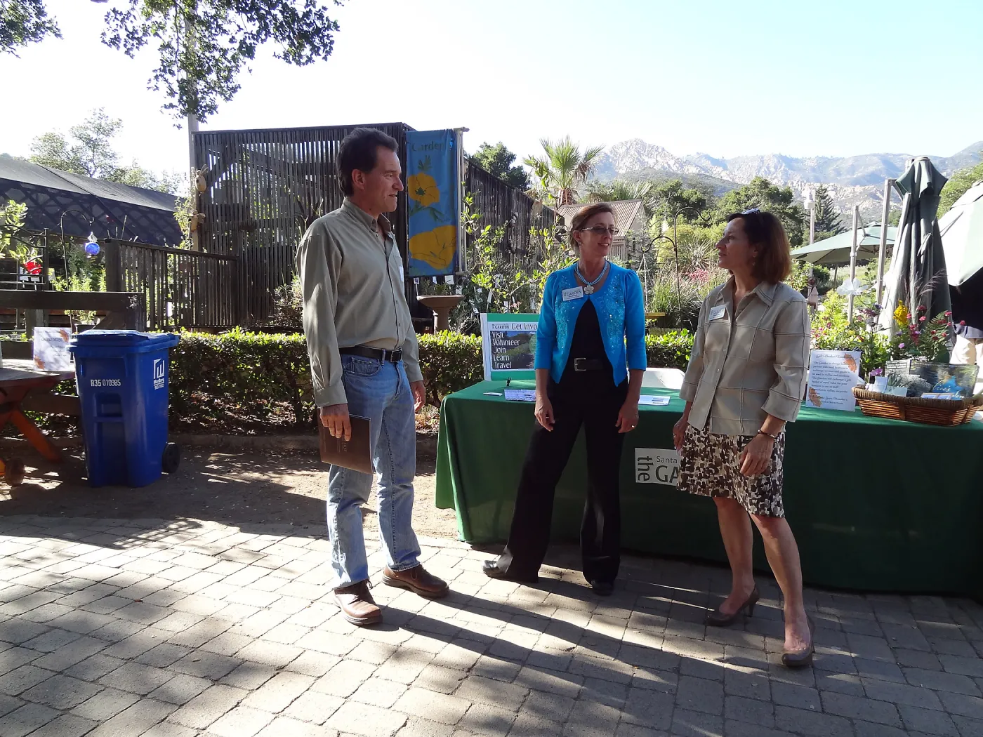 SBBG hosts Santa Barbara Chamber of Commerce Mixer, June 2013, Gina Benesh and Nina Dunbar