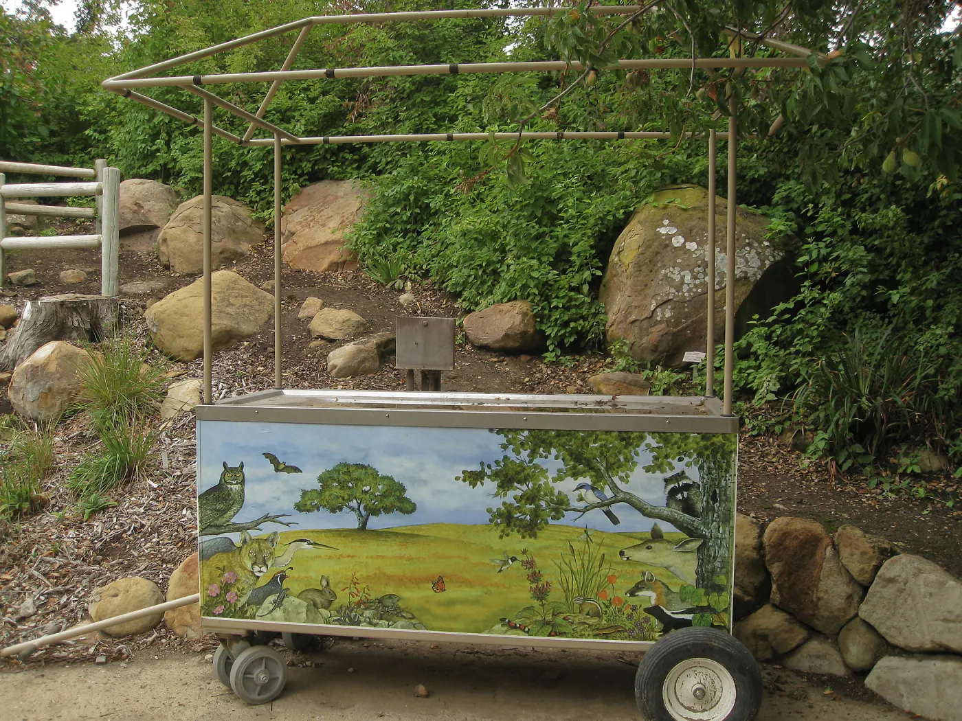 Discovery Garden cart