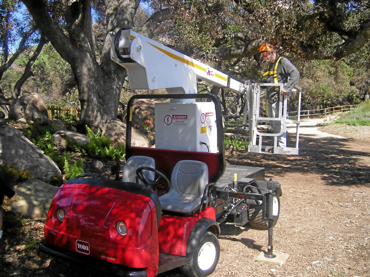 New cherry picker lift from 2009 Stanley Smith Grant
