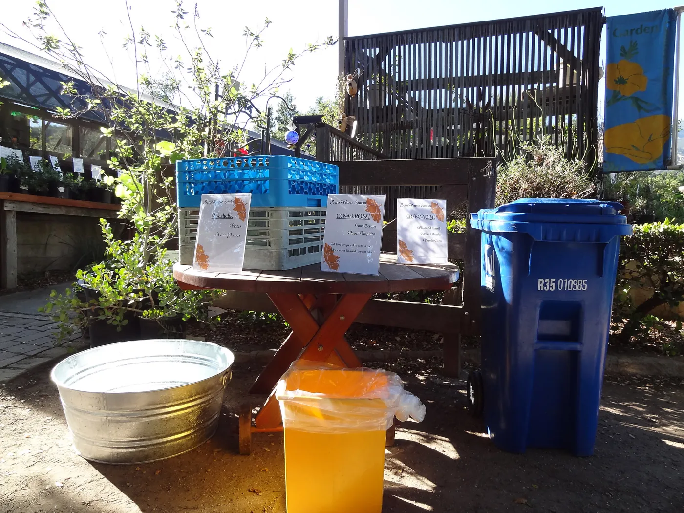 SBBG hosts Santa Barbara Chamber of Commerce Mixer, June 2013, sustainable event, zero waste goal