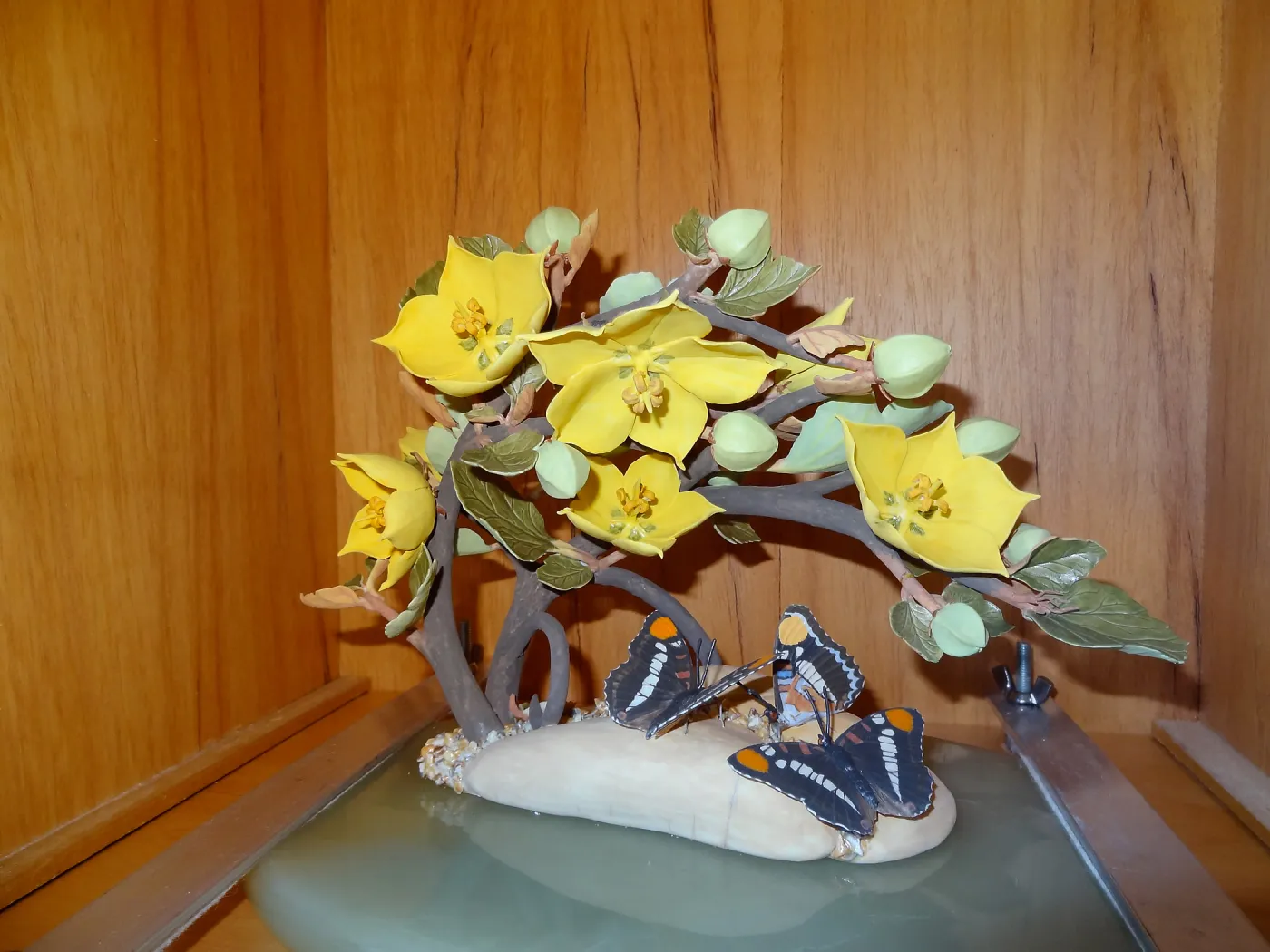 California Sisters and the Lure of Gold, Fremontodendron, Patrick O'Hara porcelain sculpture, SBBG Blaksley Library Special Collections, Art