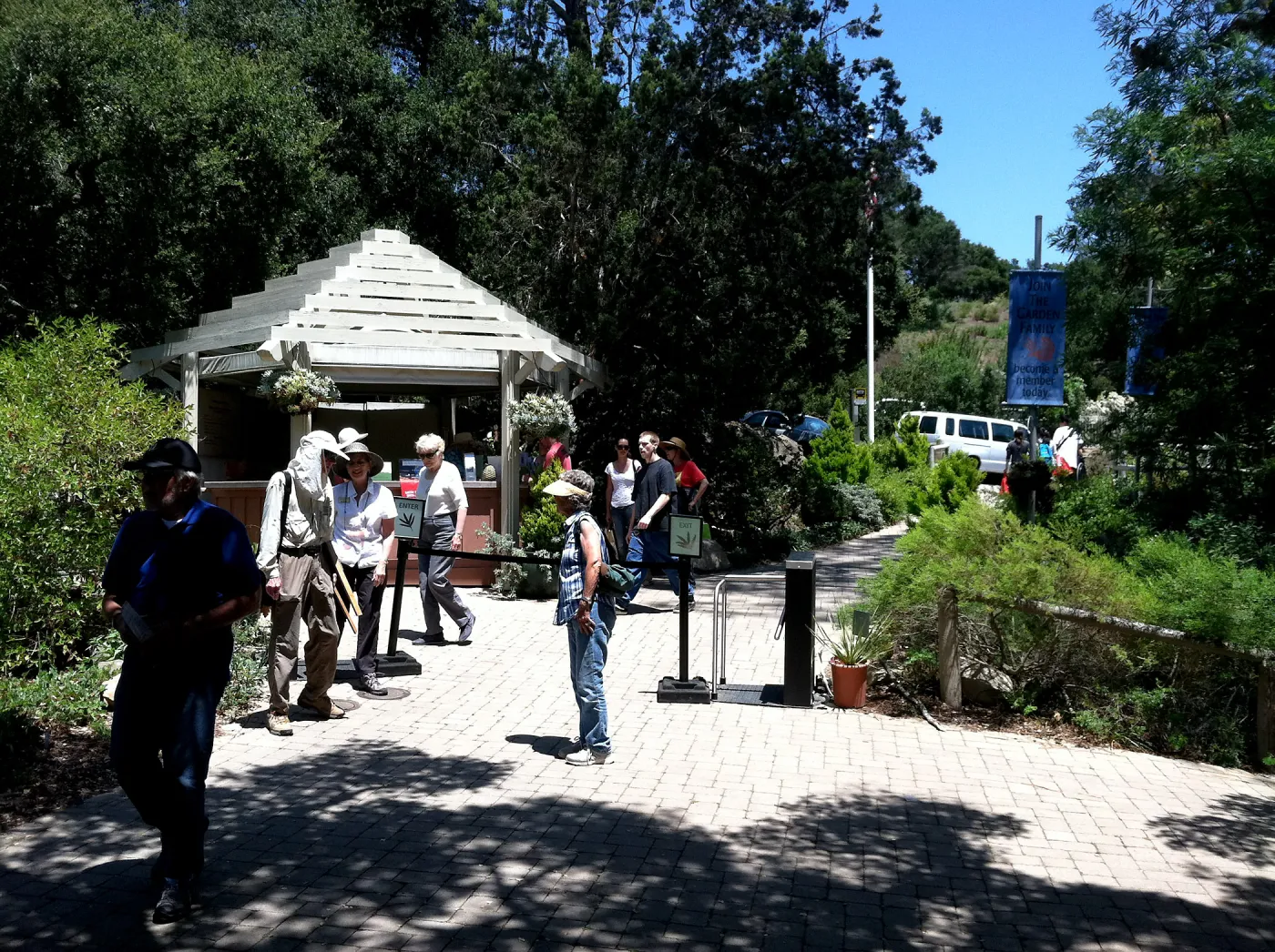 Community Free Day, SBBG