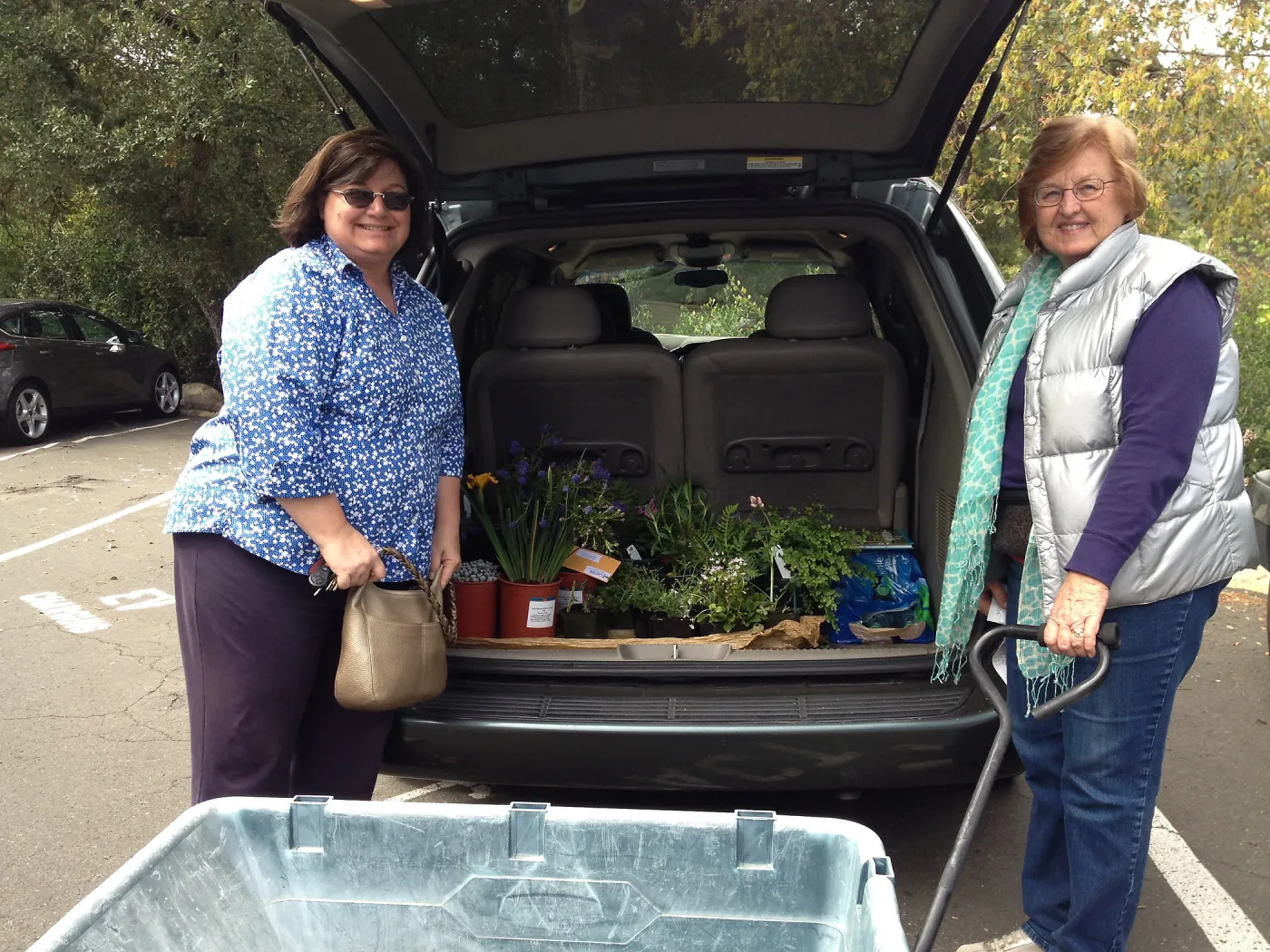 happy customers, SBBG Spring Plant Sale 2013