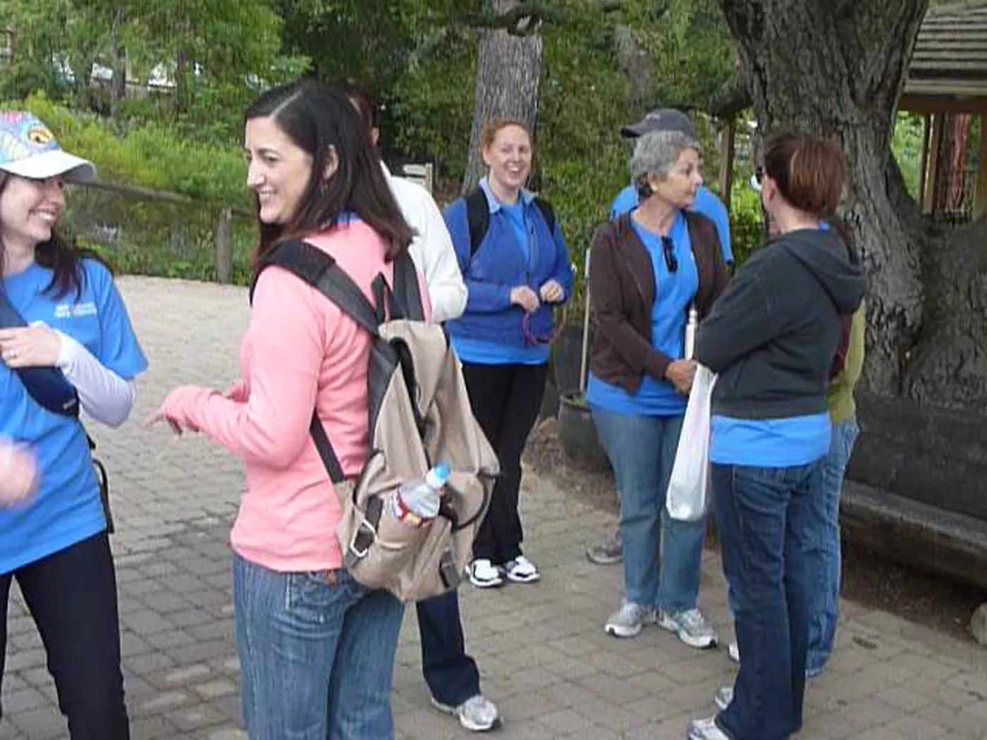 Volunteers from Citrix, Dirty Hands Brigade