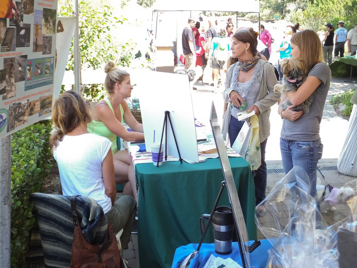 Trails n Tails 2014, Camp Canine table