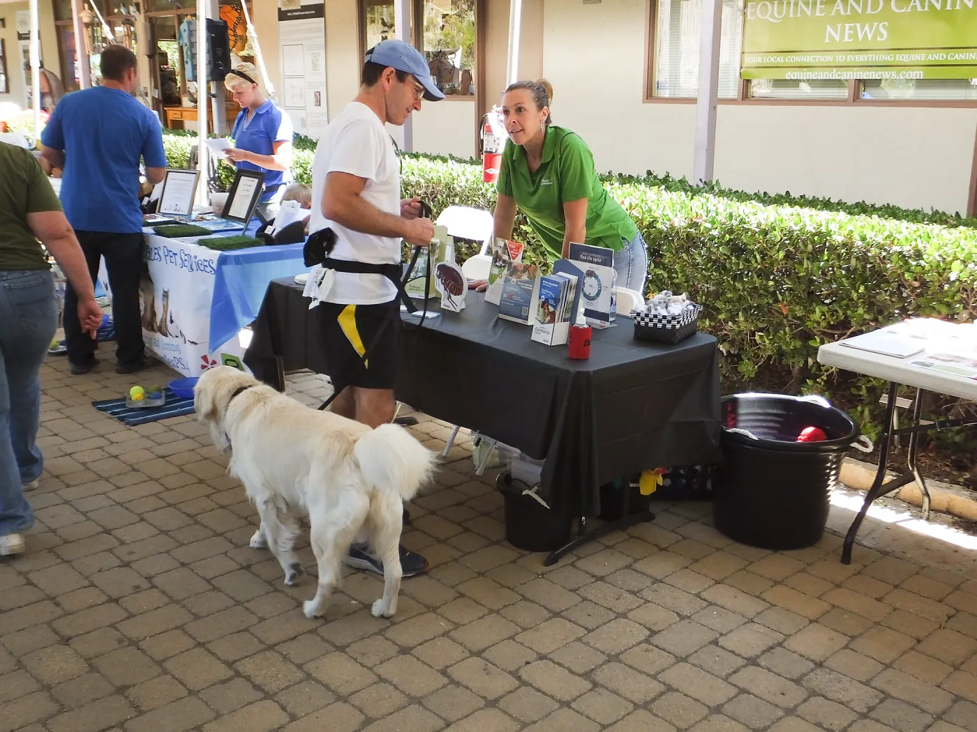 Trails n Tails 2014, Elanco Table