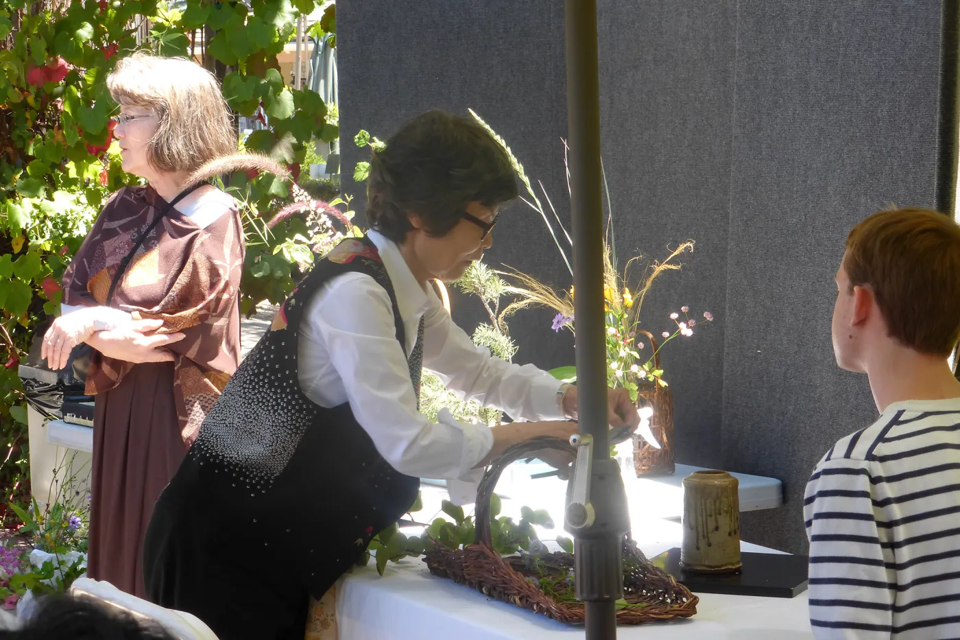 Ikebana Demonstration with Master Sachiko Sekichi from Kyofu-Ryu School of Ikebana
