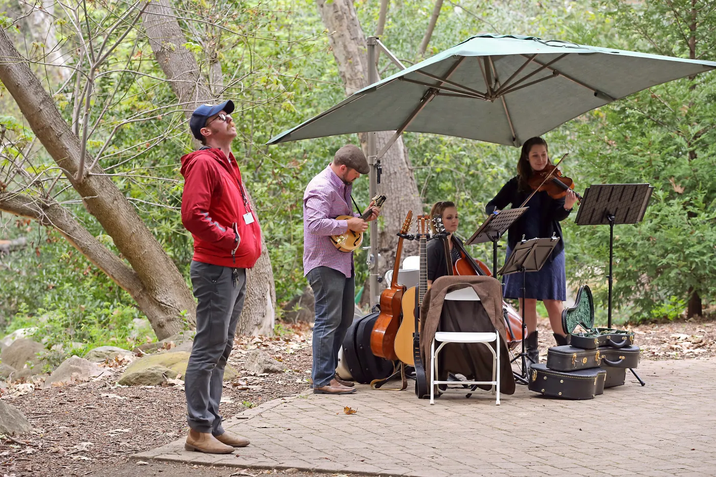 2015 Santa Barbara Beer Garden Event, Mission Creek Trio