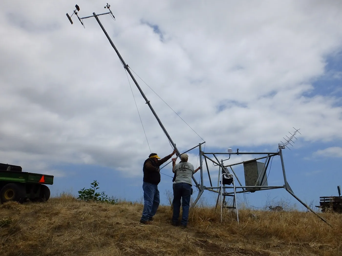 Raising mast after replacing wind sensors on the RAWS station