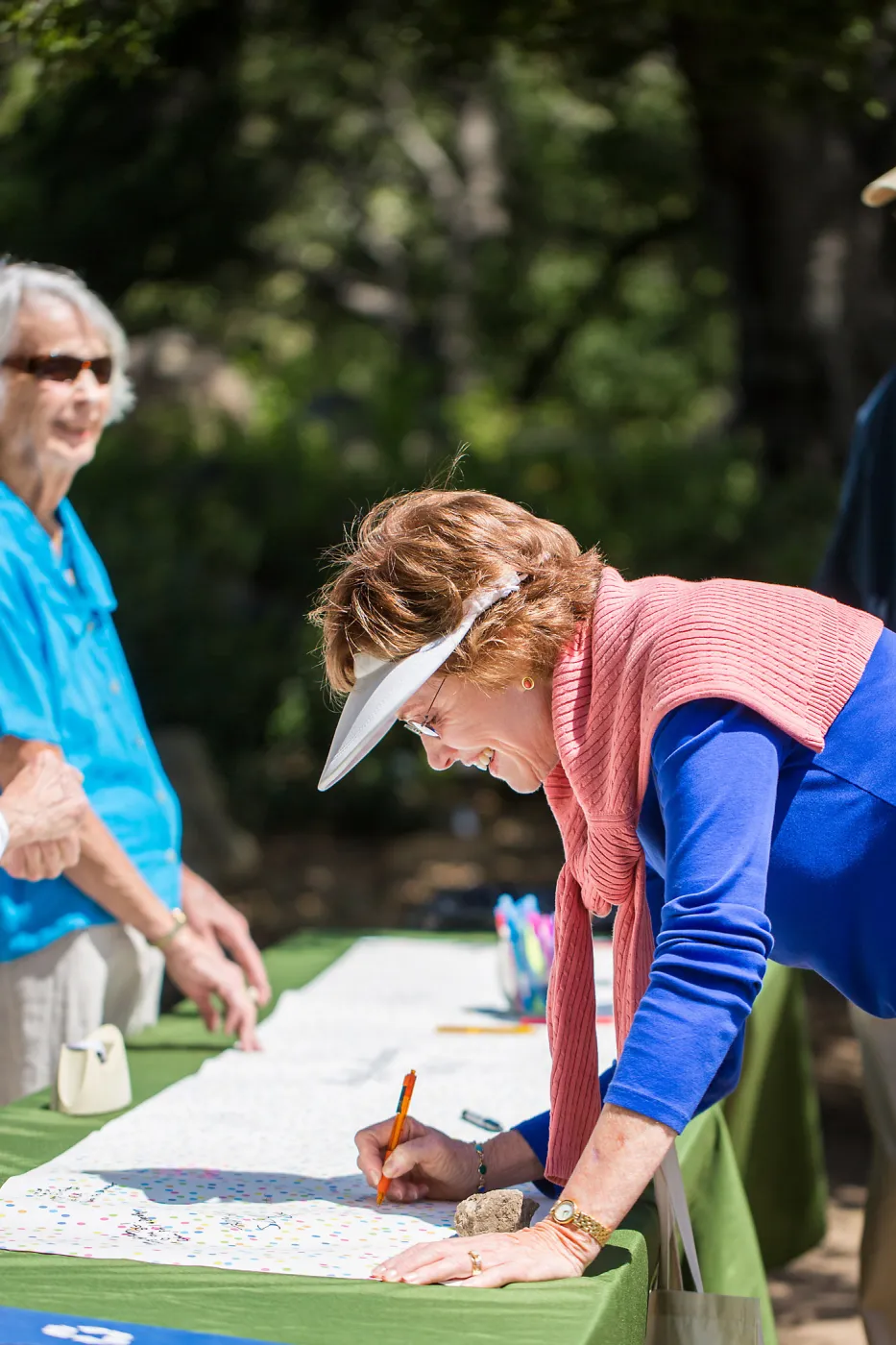 Cultivating the Wild: Native Gardens Tour and 90th Birthday Celebration, birthday card signing