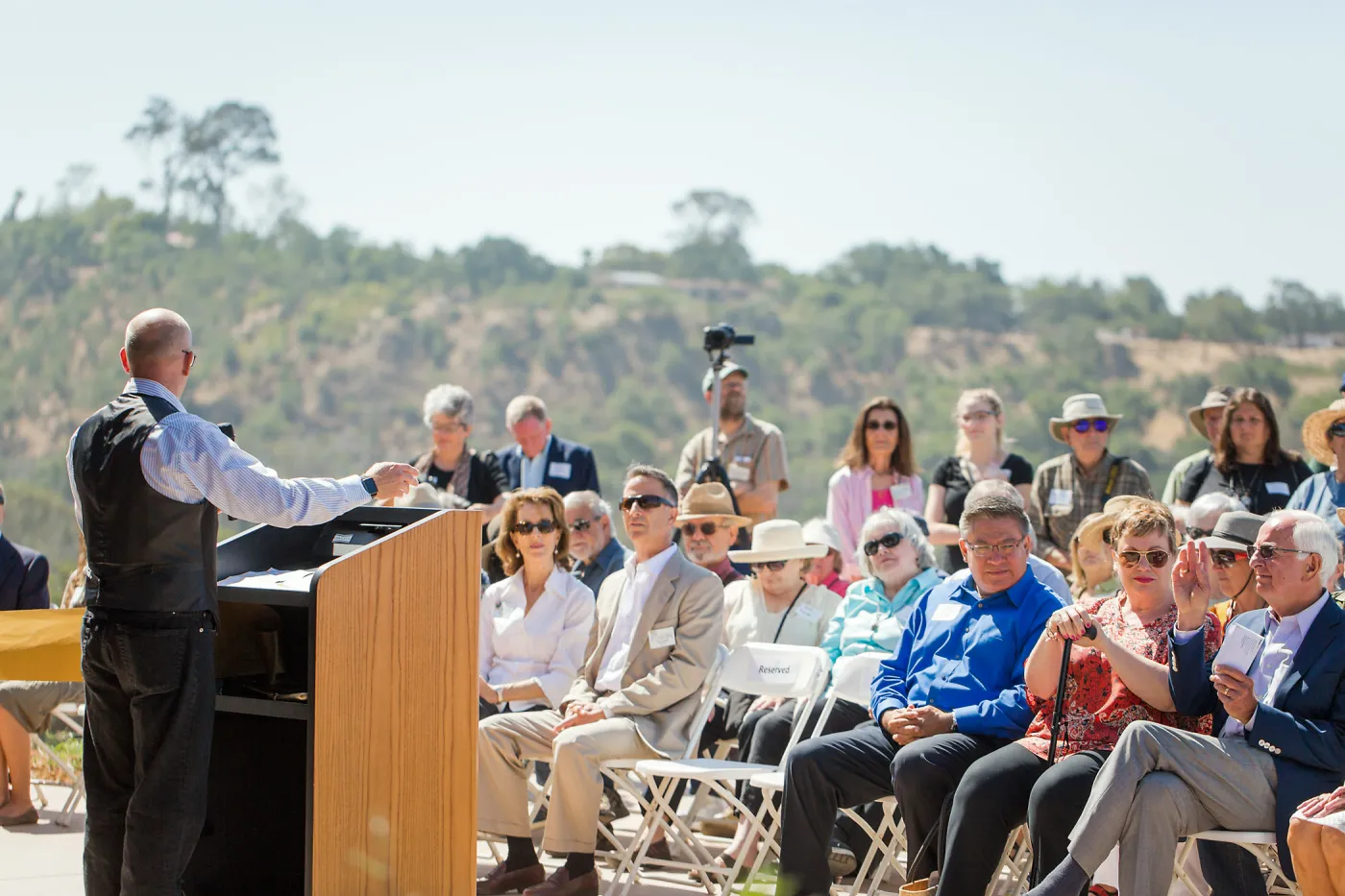 Pritzlaff Conservation Center Ribbon Cutting Celebration, Steve Windhager speaking to guests