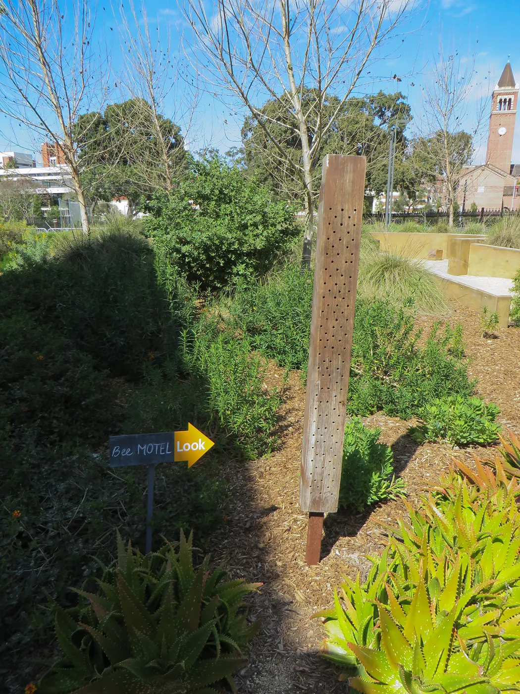 Natural History Museum of Los Angeles, Nature Gardens, Bee Motel