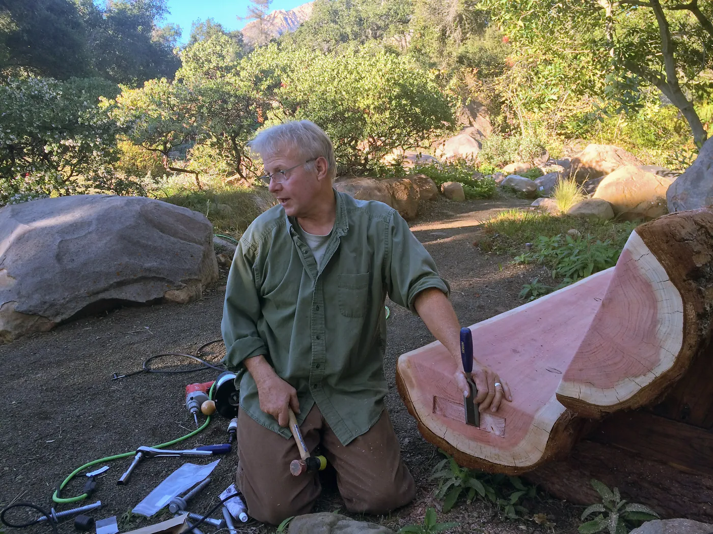 Dave Kershaw creating Jones Bench