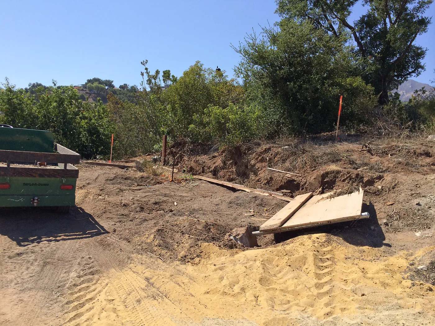 Pritzlaff Conservation Center construction, Upper parking lot soil bin site