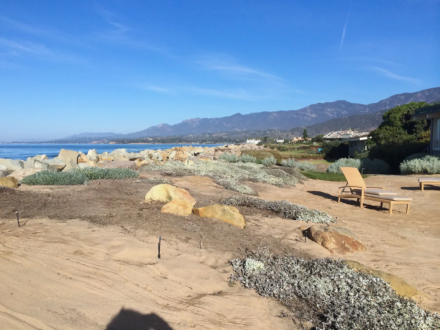 Touring gardens with Isabelle Greene, Sand Point Road, Carpenteria
