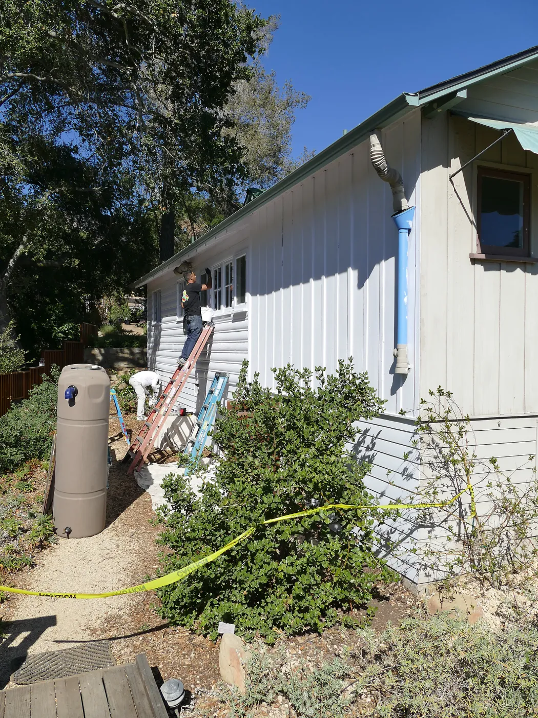 Volunteer Cottage Repainting