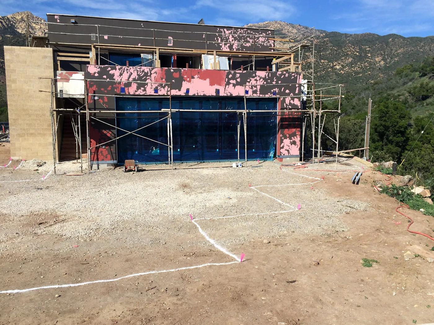 Construction of Pritzlaff Conservation Center, south face