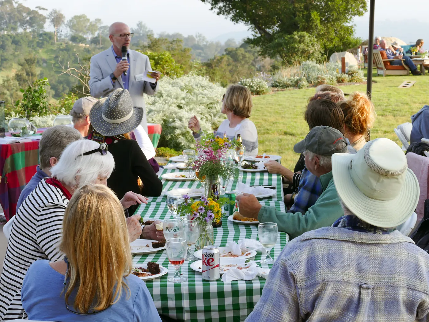 Members Picnic 2017, Steve Windhager addressing attendees