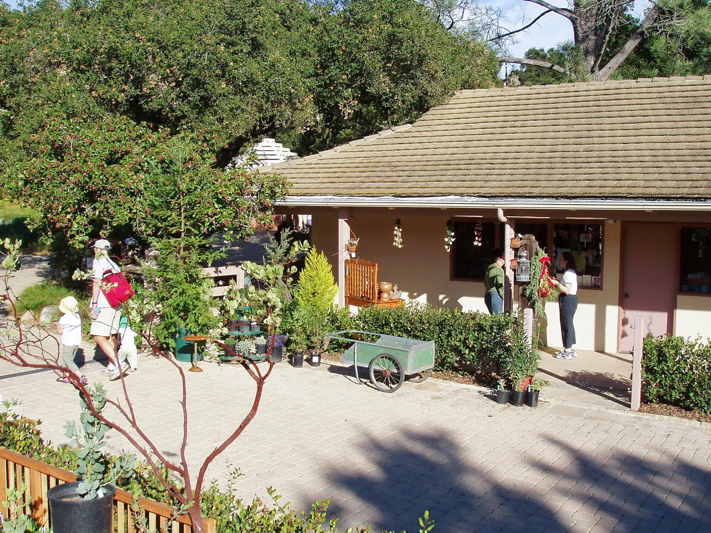 Northwest corner of North Wing-Gift Shop
