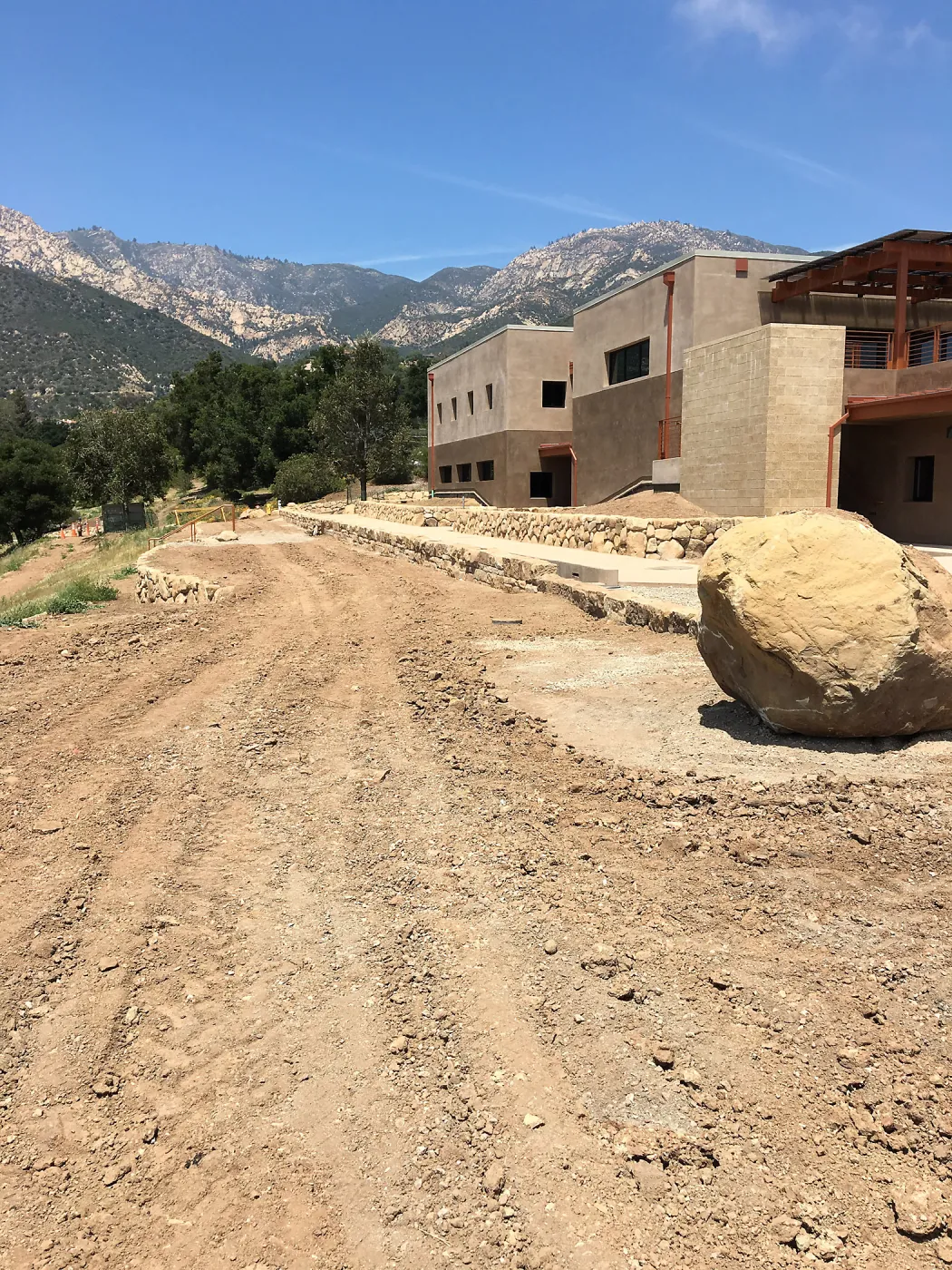 Island View Garden Construction