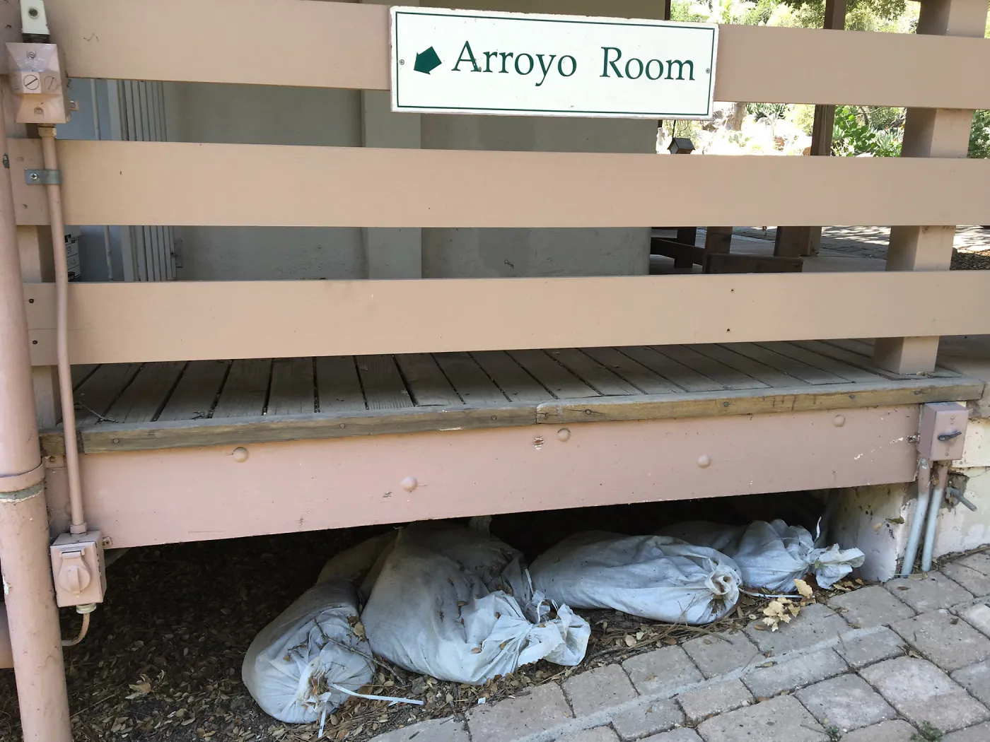 Arroyo Room, sandbags