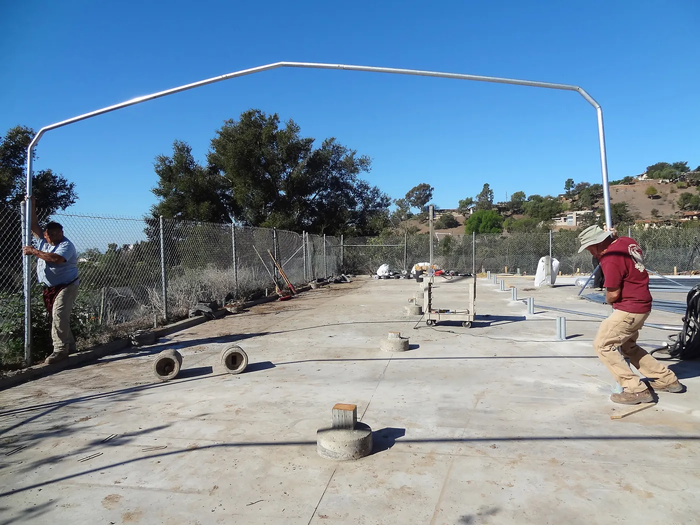 Construction at the Hort Unit, SBBG staff install the new shade structure, James Lechuga, Dave Kershaw