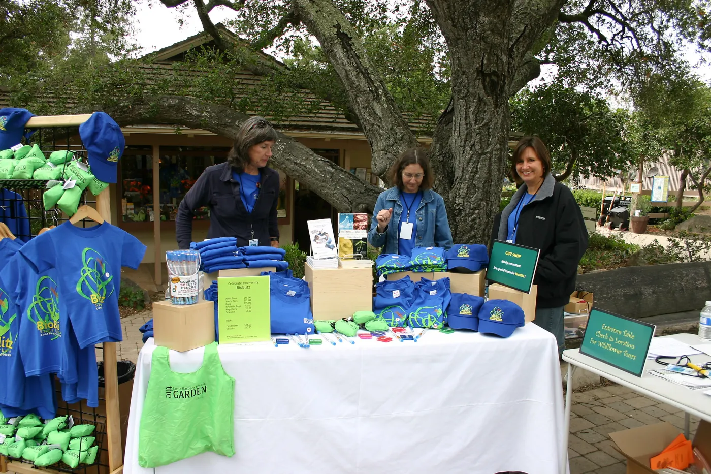 BioBlitz, Entrance Sale, Gift Shop