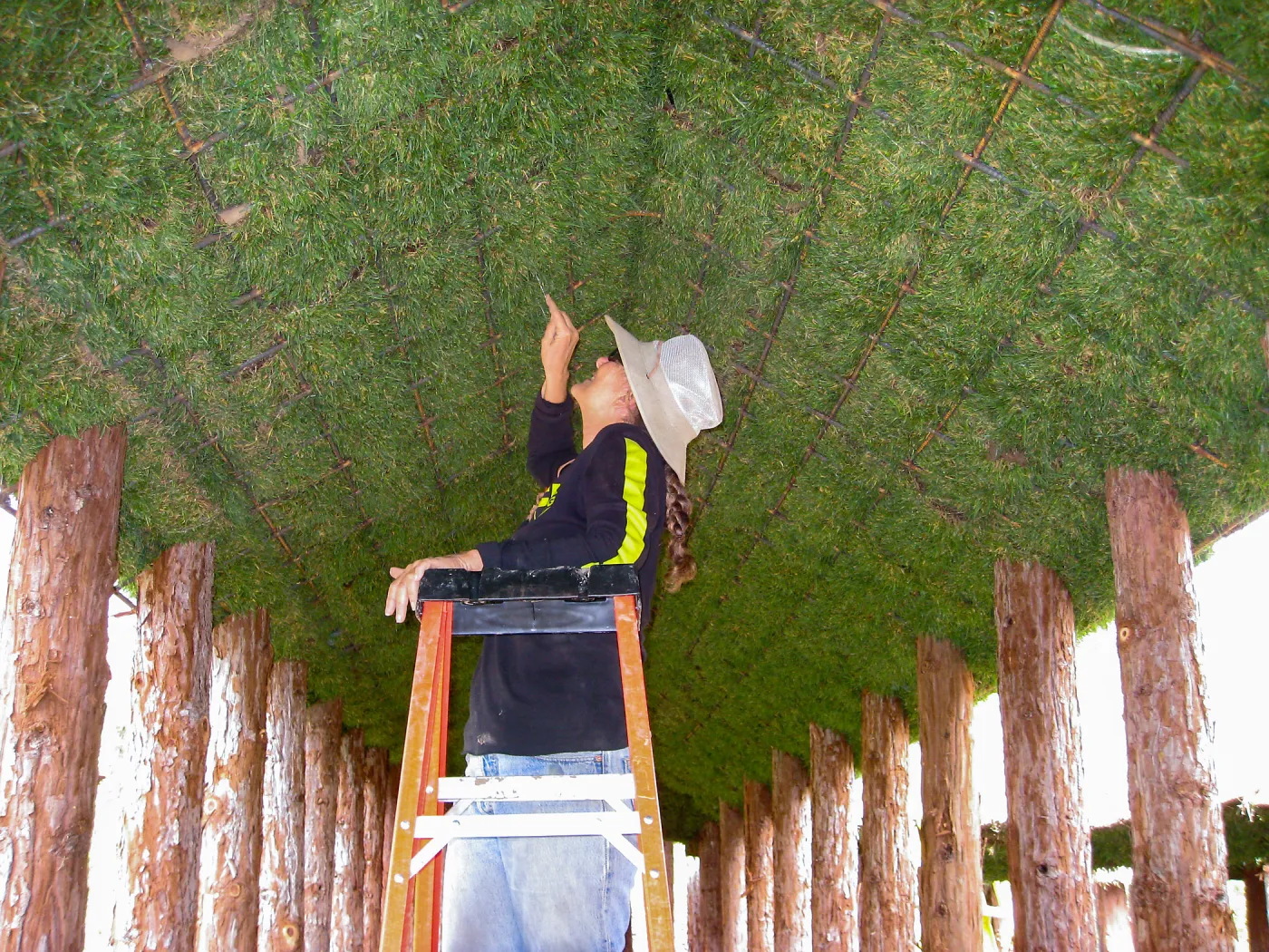 Construction of Herb Parker's â€˜Haven' labyrinth