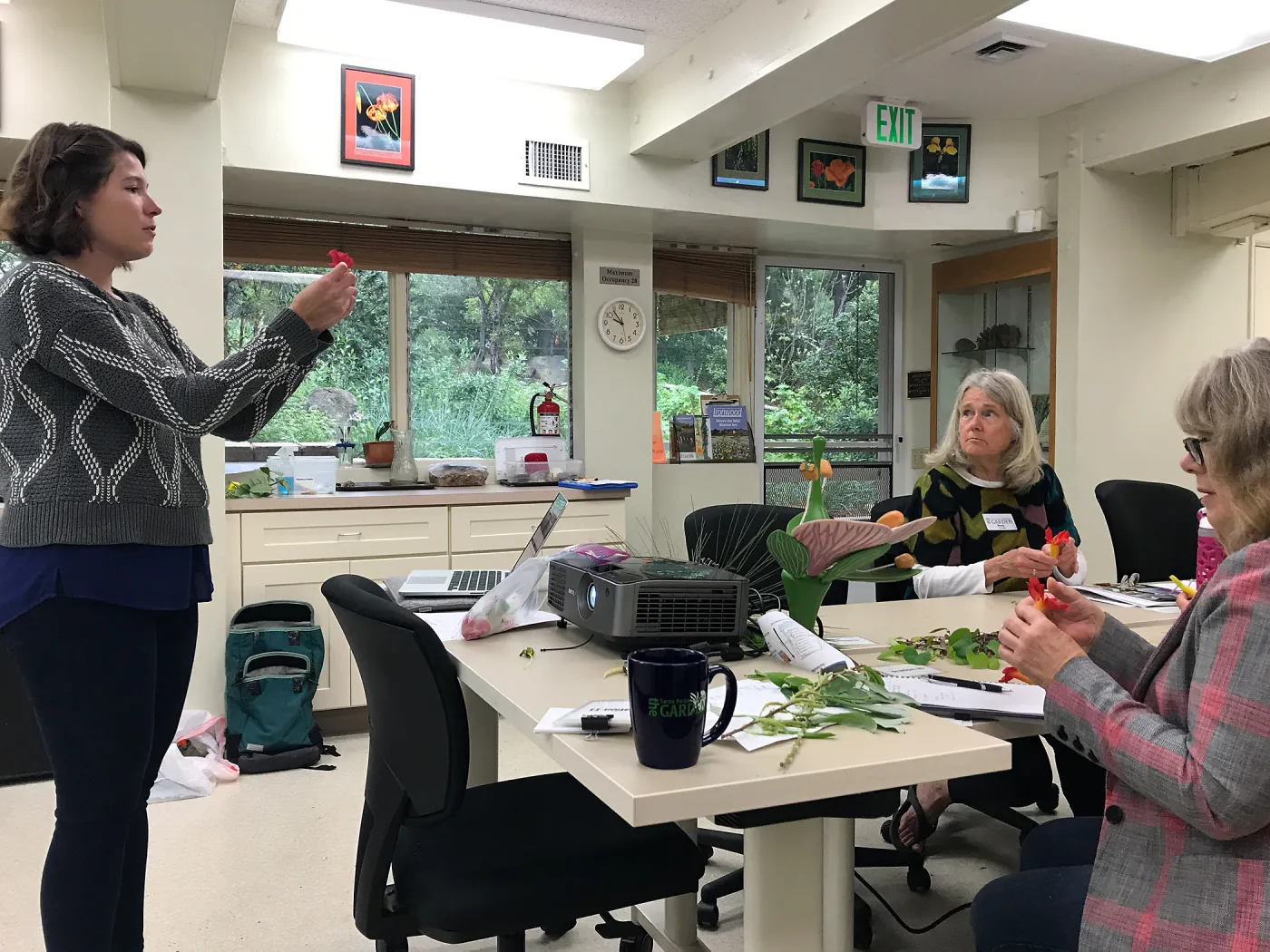 Botany Basics: Reproductive Structures class taught by Natalie Love