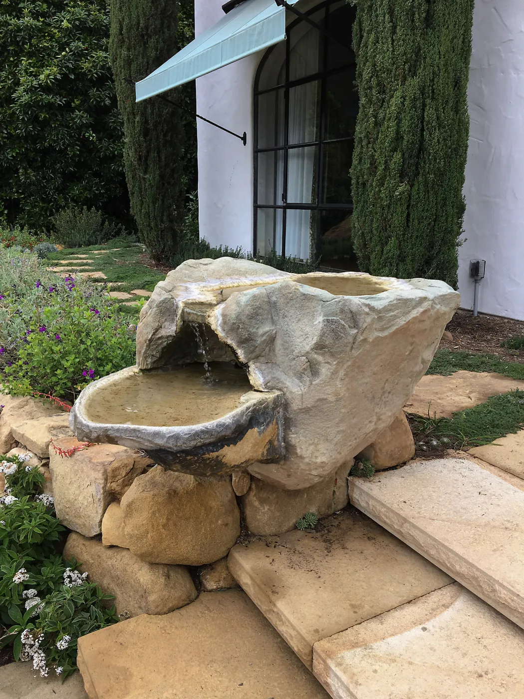 Montecito garden designed by Isabelle Greene
