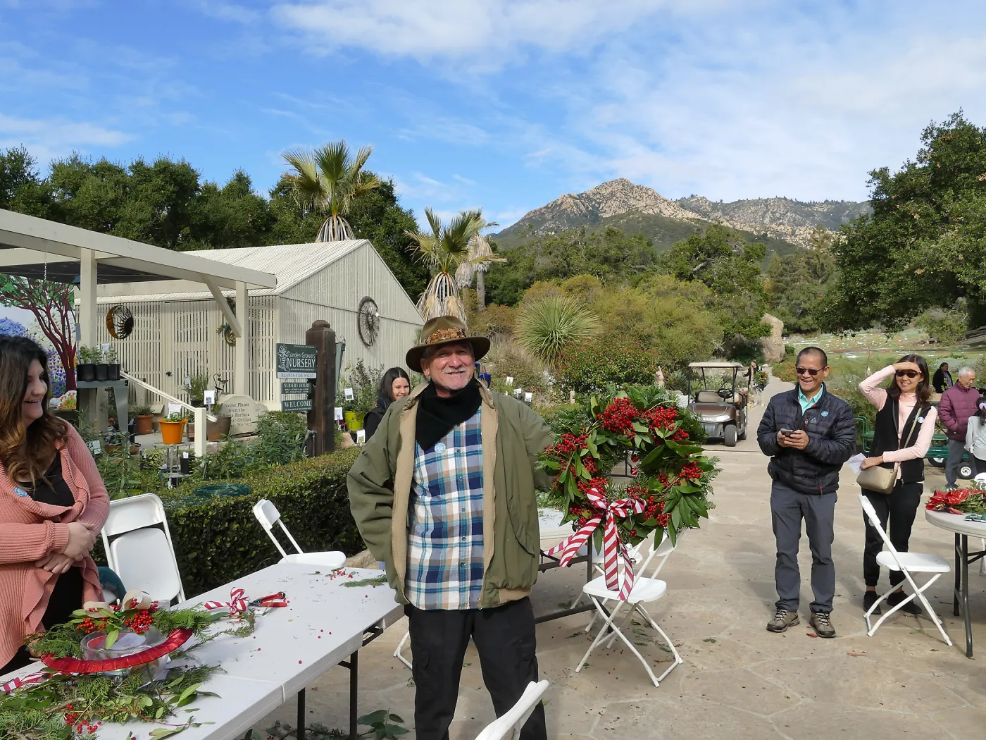 Free Senior Day, Wreathmaking Class