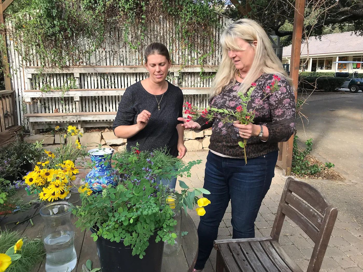 Bringing the Wild Inside floral arrangement workshop with Heather Wehnau-Federlein
