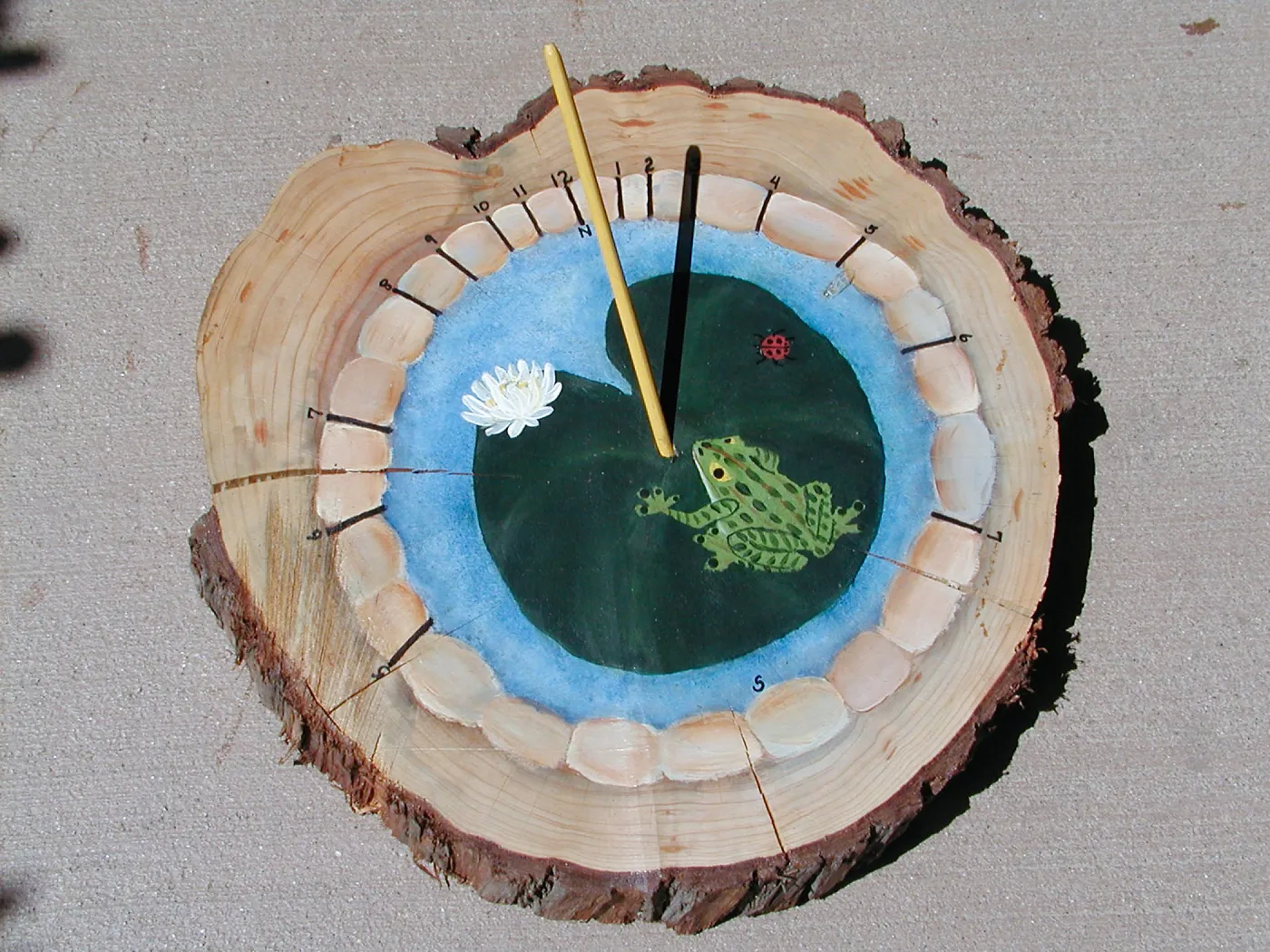 Summer Camp 2003, Frog Sundial