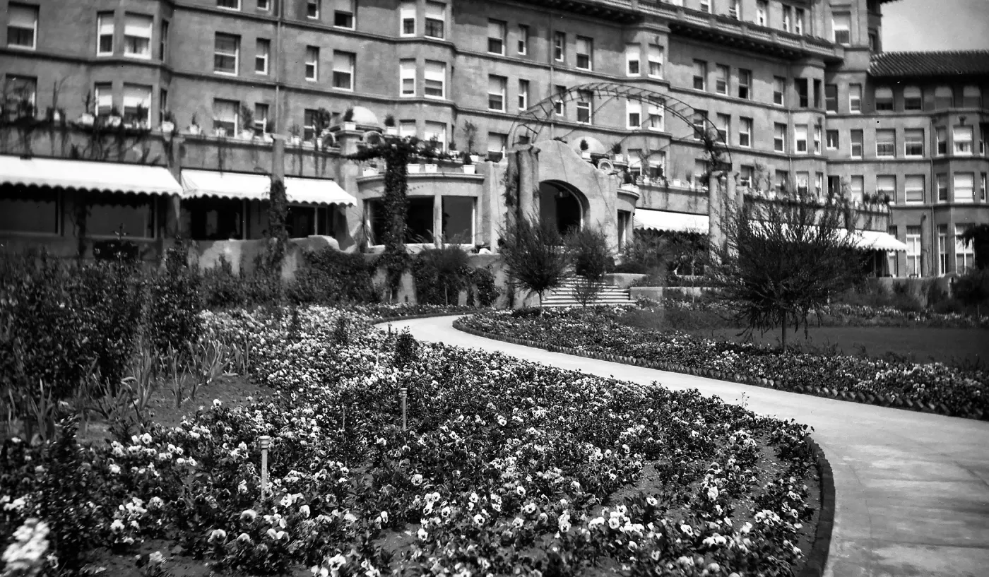 Huntington Hotel, Pasadena