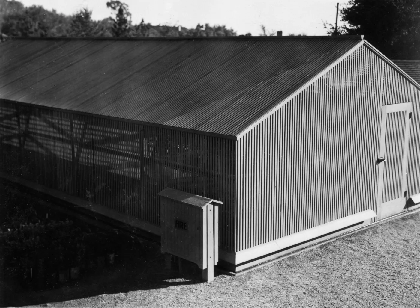 SBBG Horticulture Building, lath house in Courtyard location