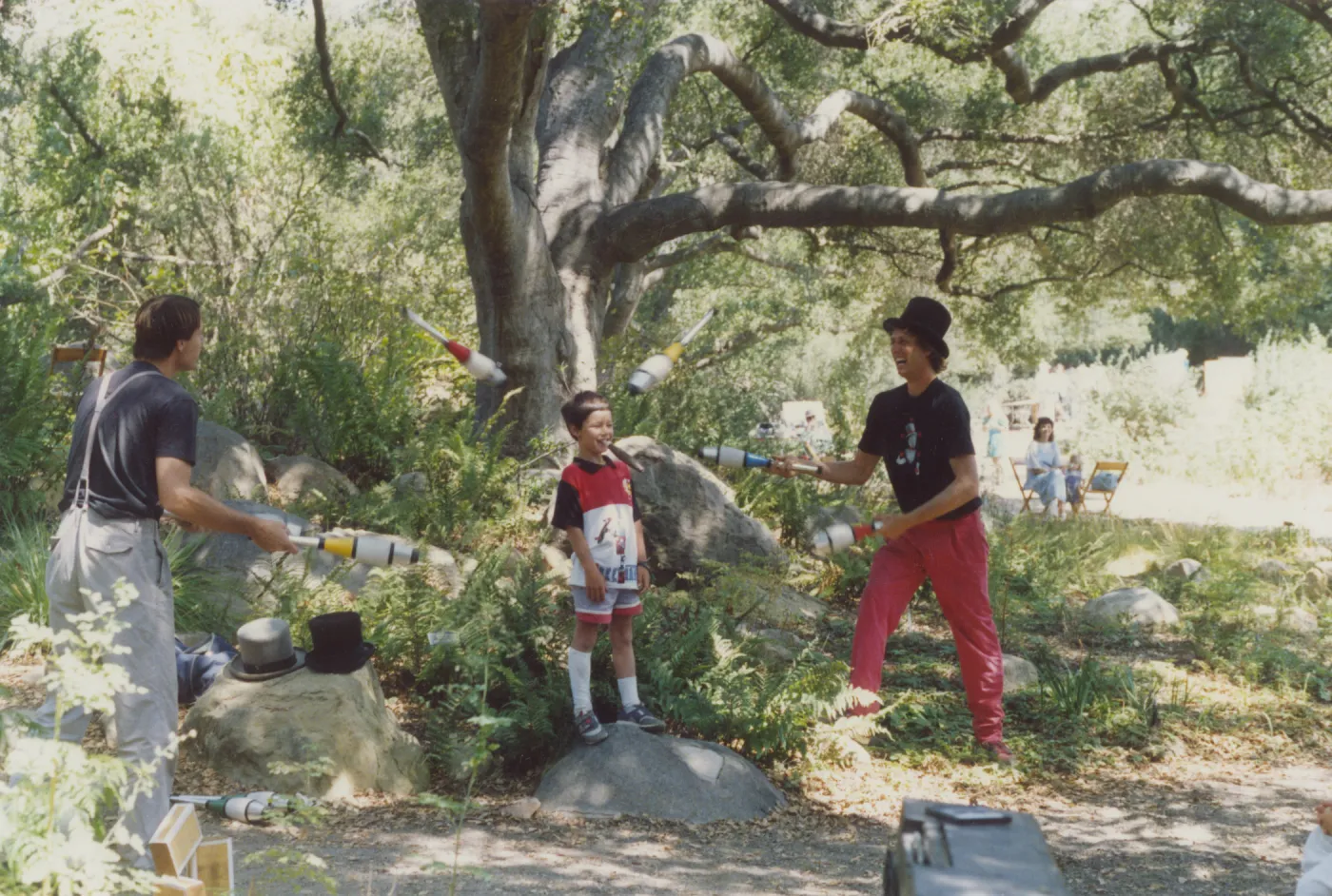 jugglers in the Garden