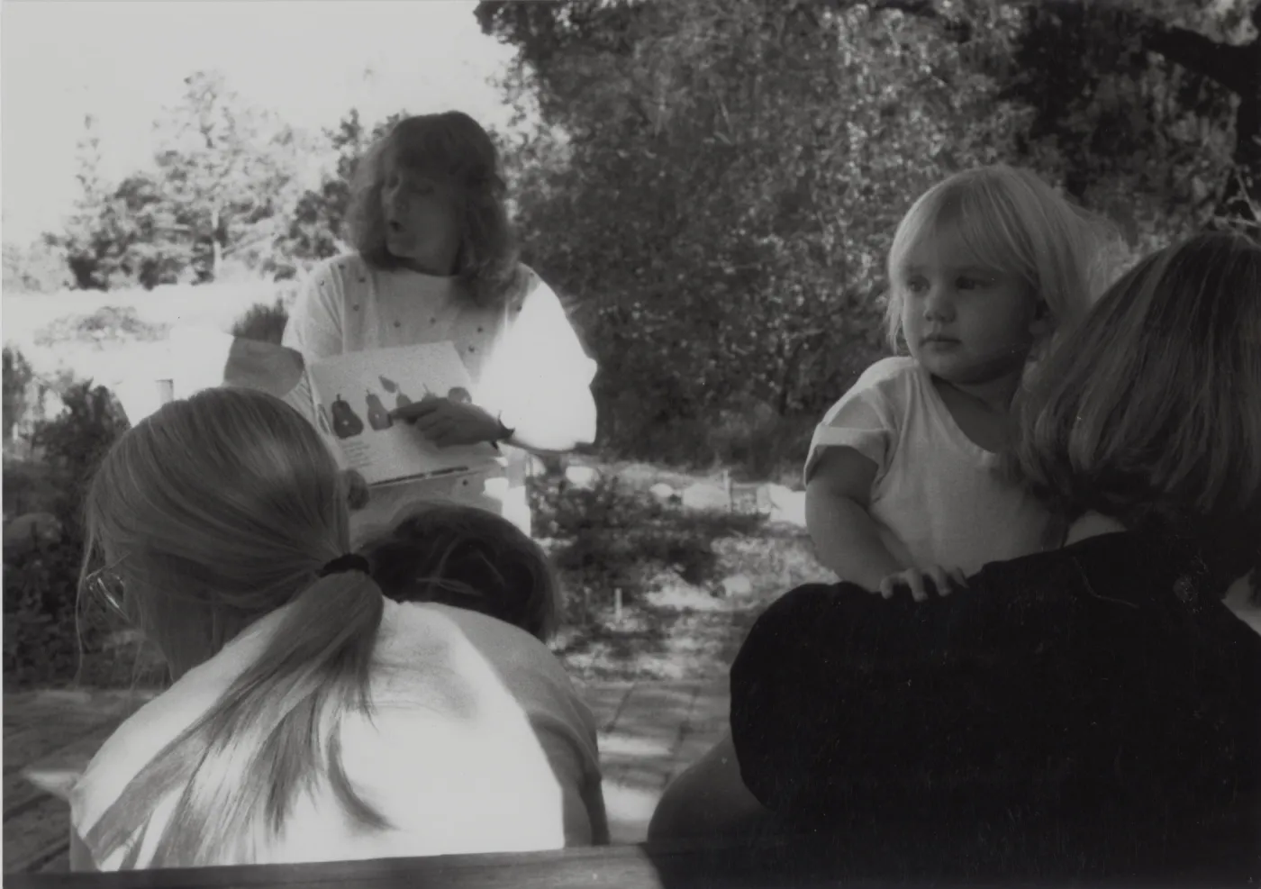 Susie Wilde reads 'Favorite Christmas Stories' aloud at the Santa Barbara Botanic Garden